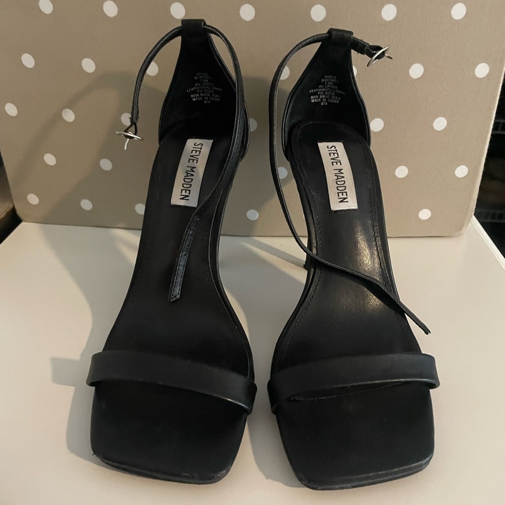 Steve Madden Shaye heels